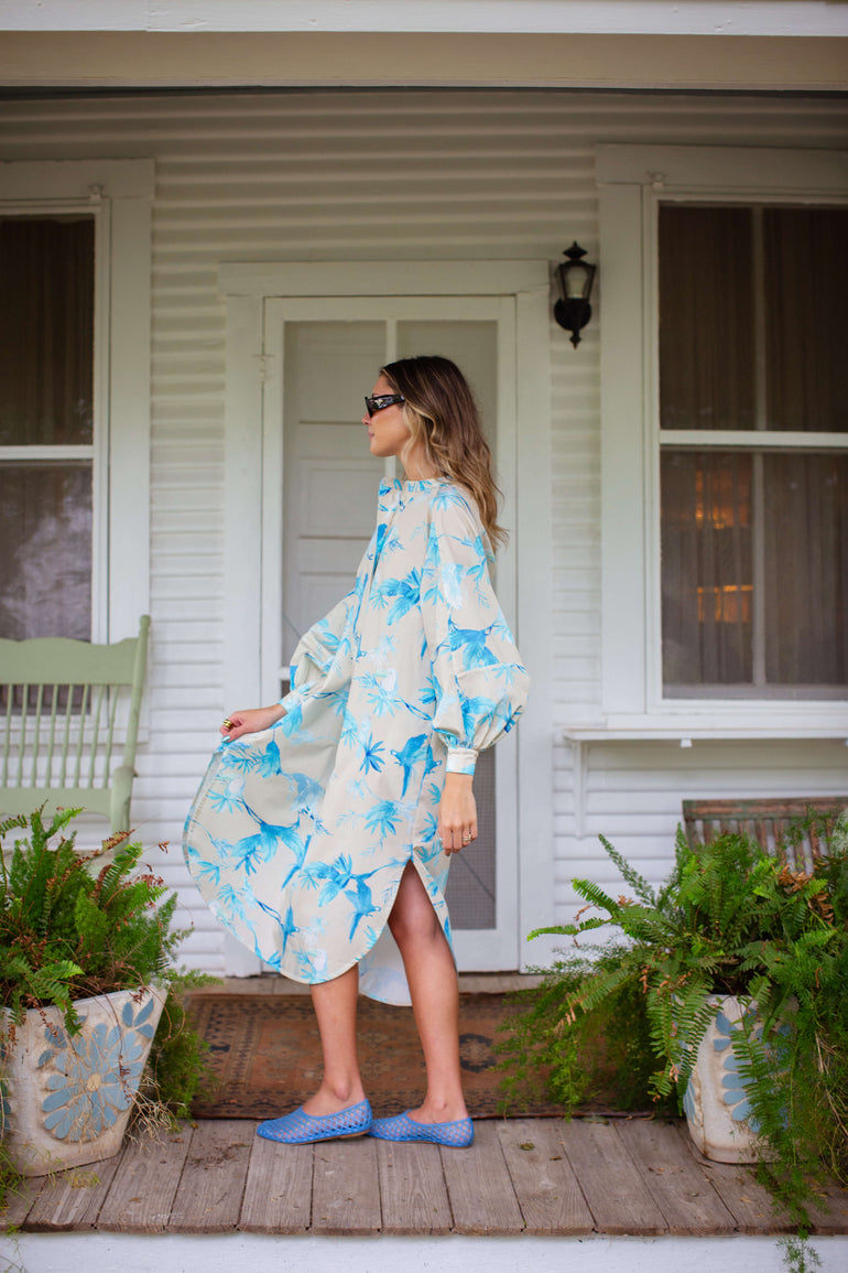 Midi Dress // Au Paradis Pool Party Blue Sissy Light Midi Dress // Au Paradis Pool Party Blue Sissy Light