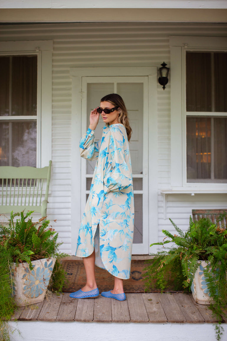 Midi Dress // Au Paradis Pool Party Blue Sissy Light Midi Dress // Au Paradis Pool Party Blue Sissy Light